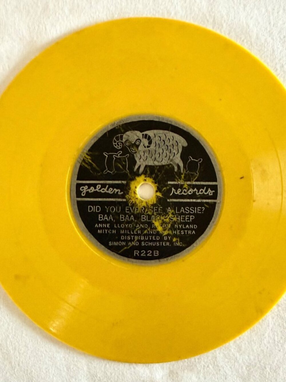 Vintage Golden Records Yellow London Bridge Baa Baa Black Sheep 6in Likely 78RPM